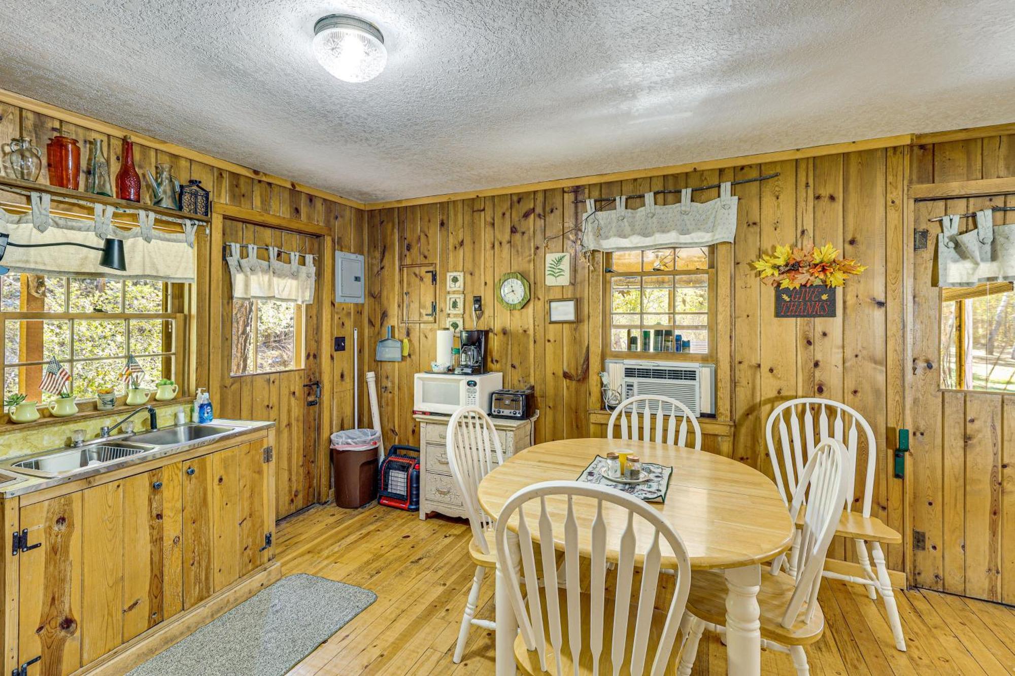 Historic Keystone Cabin Near Mount Rushmore! Buitenkant foto