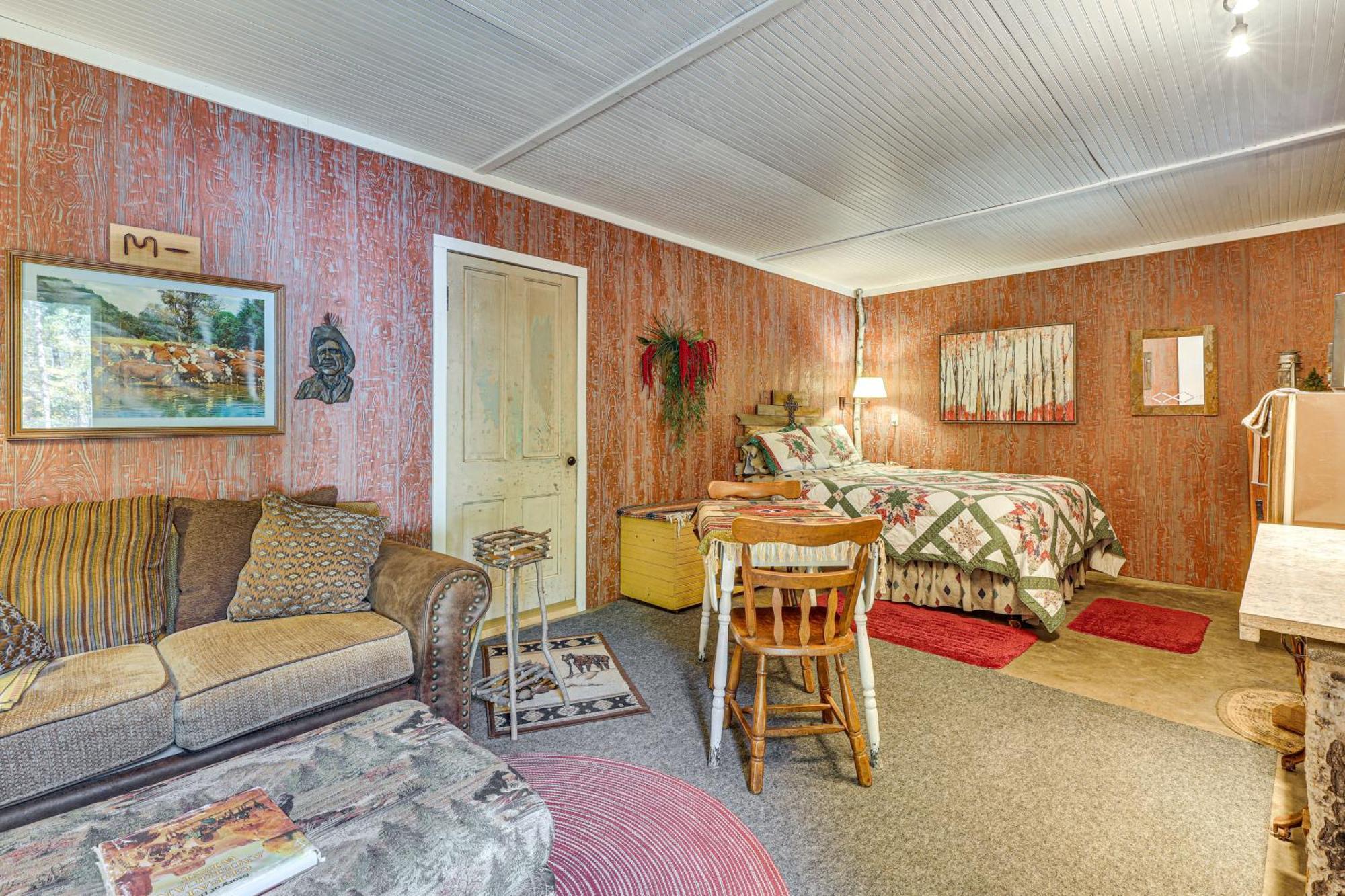 Historic Keystone Cabin Near Mount Rushmore! Buitenkant foto