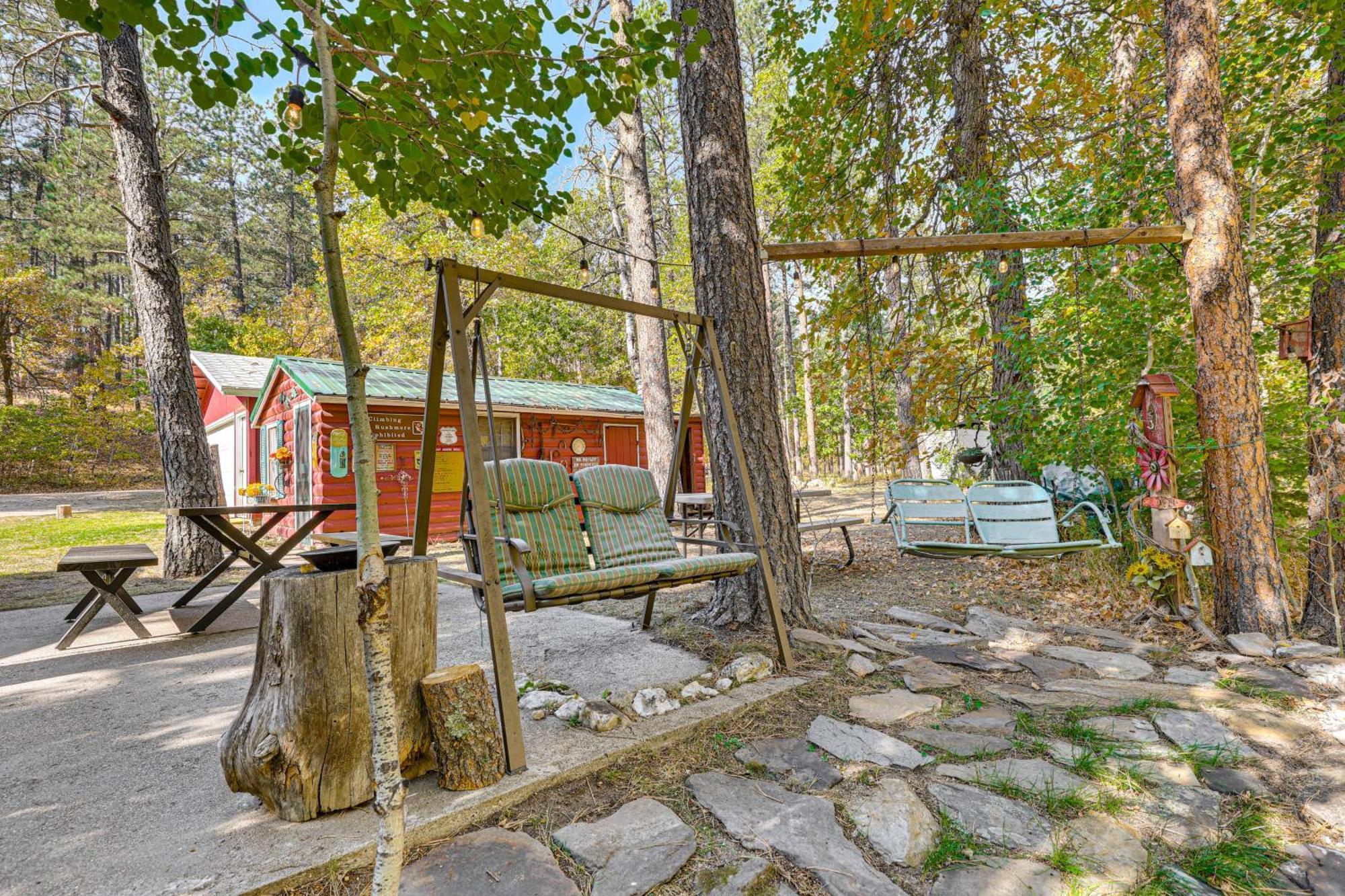 Historic Keystone Cabin Near Mount Rushmore! Buitenkant foto