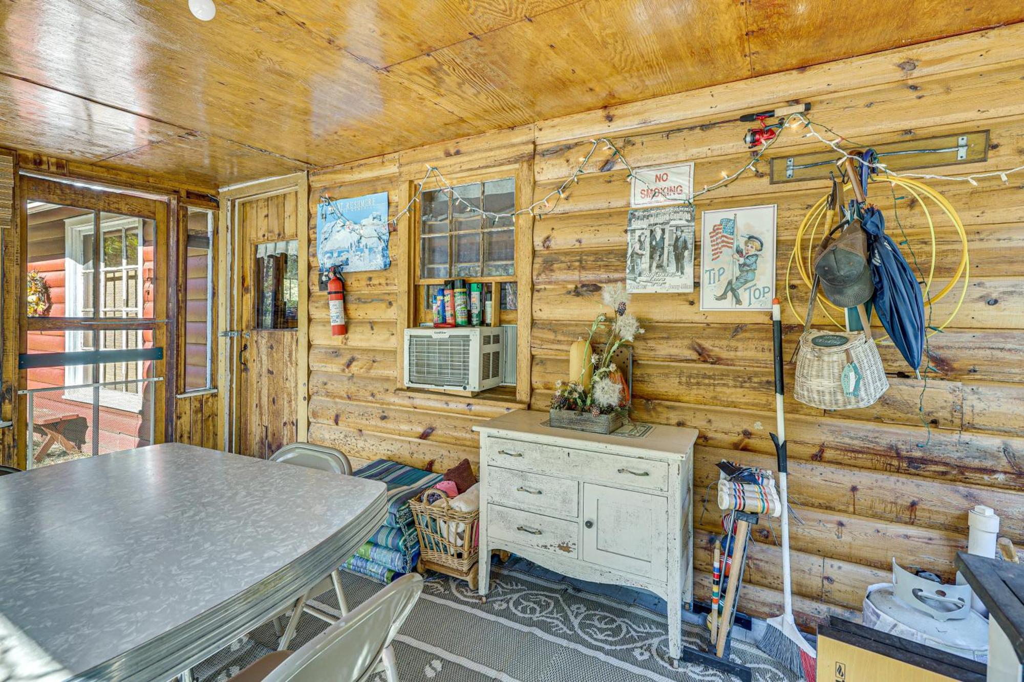 Historic Keystone Cabin Near Mount Rushmore! Buitenkant foto